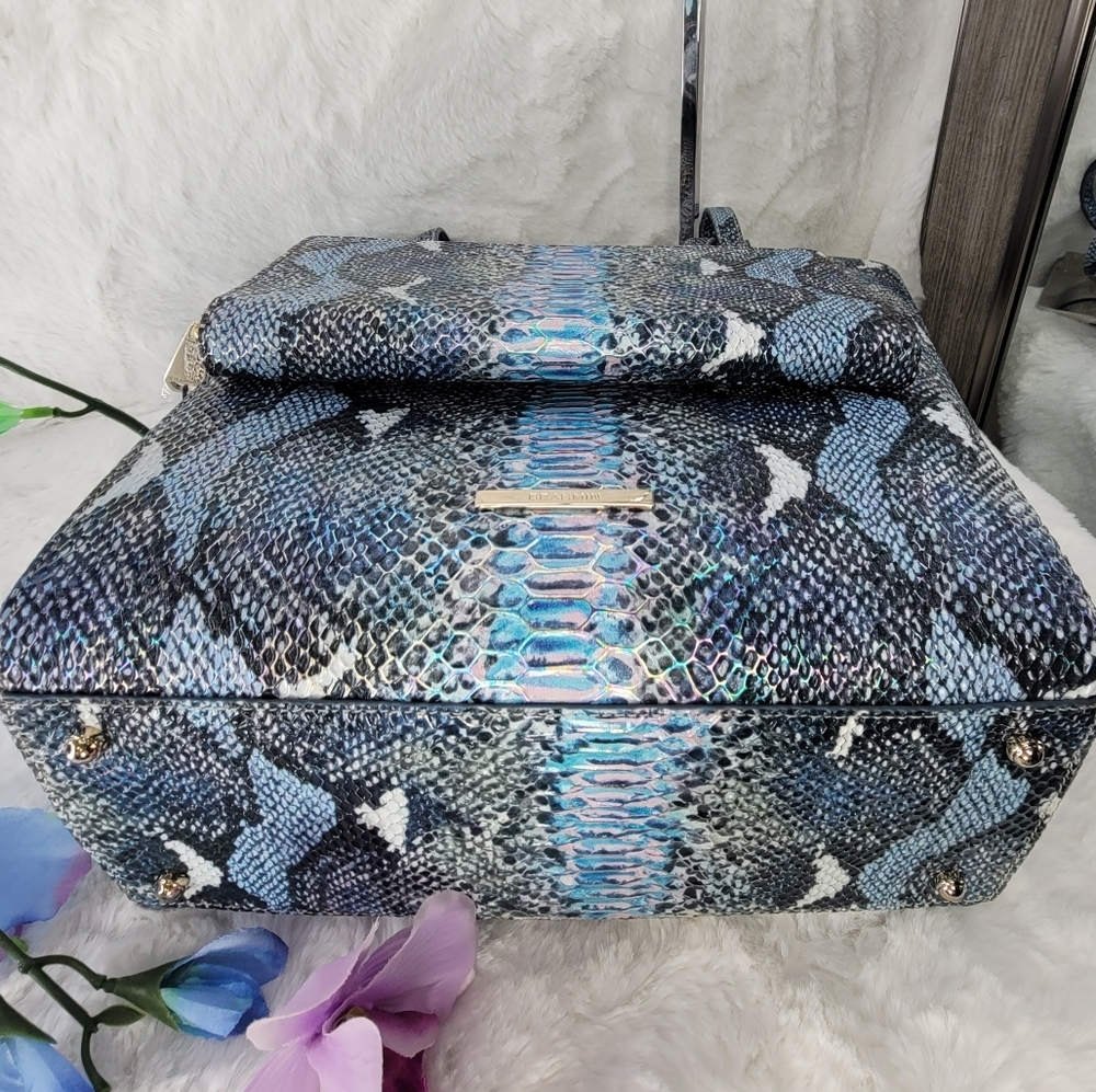 Sold Out - Picture 4 of 6